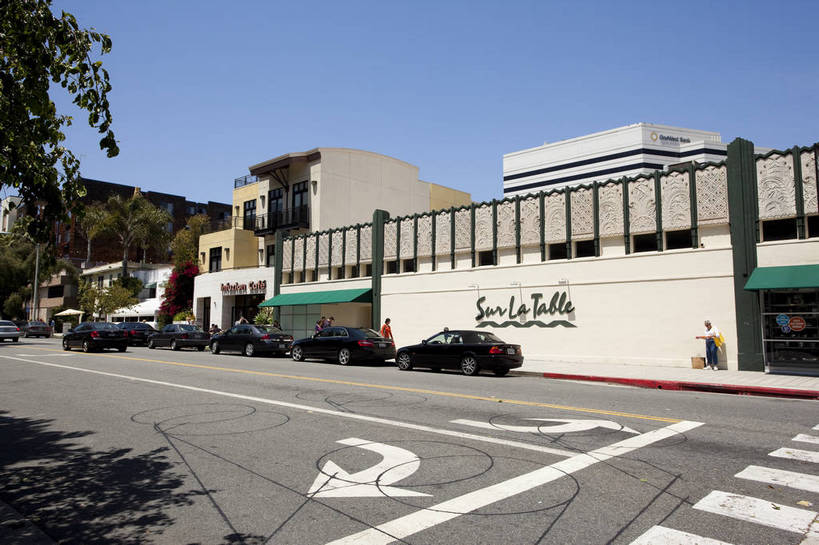 商店,横图,彩色,室外,白天,旅游,美景,城市风光,步行街,城市,道路,建筑,街道,路,公路,美国,游客,花坛,图片,景观,交通,辉煌,现代建筑,商业街,旅游胜地,景色,摄影,风光,北美,北美洲,文明,加利福尼亚,美洲,发展,加州,洛杉矶,加利福尼亚州,金州,黄金州,北亚美利加洲,亚美利加洲,圣塔莫尼卡,繁荣,天使之城,马路,旅行,美利坚合众国,bj174