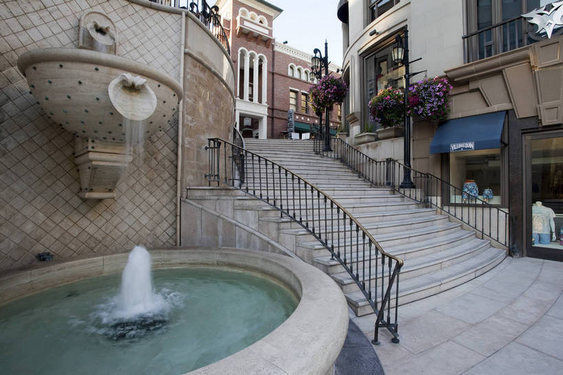 无人,商店,横图,彩色,室外,白天,旅游,美景,城市风光,城市,道路,建筑,街道,路,喷泉,公路,美国,图片,景观,水池,交通,辉煌,现代建筑,商业街,旅游胜地,景色,摄影,风光,北美,北美洲,文明,加利福尼亚,美洲,发展,加州,洛杉矶,加利福尼亚州,金州,黄金州,北亚美利加洲,亚美利加洲,繁荣,贝弗利山,比华利山,天使之城,马路,旅行,美利坚合众国,bj174