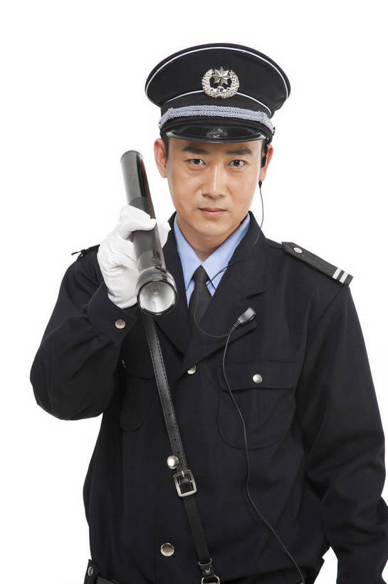 东方人,中年人,站,竖图,彩色,室内,白天,白色背景,正面,商务,时尚,智慧,安全,成功,职员,北京,中国,仅一个人,正装,工作,图片,职业装,现代,工人,职业,成熟,自信,摄影,青春,巡逻,手电筒,精明,保卫,聪明,男人,男性,年轻男性,亚洲人,中国人,年轻人,白领,保安,商人,上班族,员工,半身,影棚拍摄,愉快,匠人,劳动者,体力工,白领阶层,办公室职员,bj174