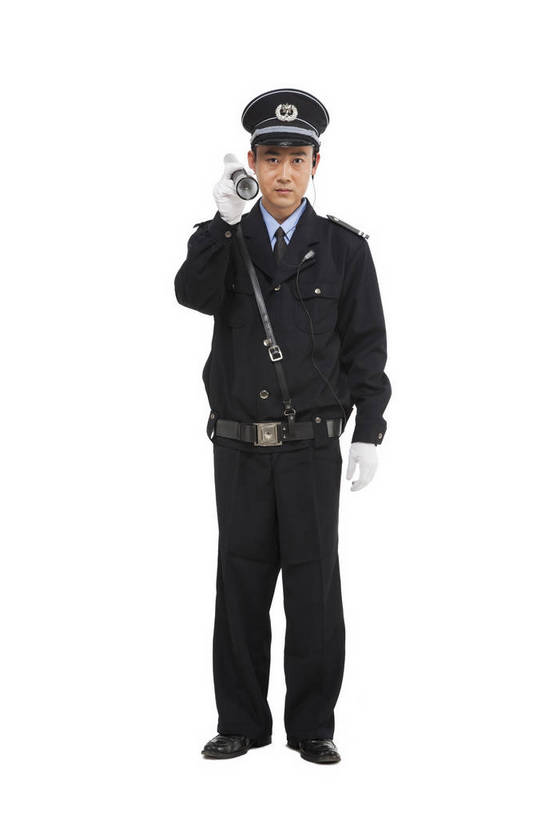 东方人,中年人,站,竖图,彩色,室内,白天,白色背景,正面,商务,时尚,智慧,安全,成功,职员,北京,中国,仅一个人,正装,工作,图片,职业装,现代,工人,职业,成熟,自信,摄影,青春,巡逻,手电筒,精明,保卫,聪明,男人,男性,年轻男性,亚洲人,中国人,年轻人,白领,保安,商人,上班族,员工,全身,影棚拍摄,愉快,匠人,劳动者,体力工,白领阶层,办公室职员,bj174