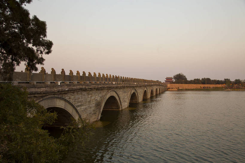 横图,彩色,室外,白天,旅游,建筑,北京,中国,图片,古典,历史,石桥,历史建筑,黄昏,旅游胜地,摄影,文明,中国文化,河,旅行,永定河,卢沟桥,传统文化,bj174