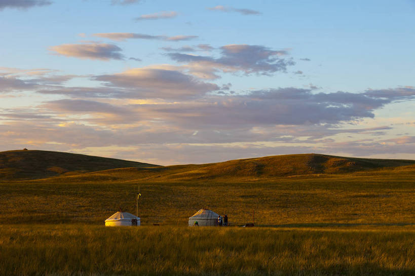无人,横图,彩色,室外,白天,旅游,度假,草地,草原,名胜古迹,田园,标志建筑,地标,建筑,中国,亚洲,遗迹,图片,田野,古迹,文物,娱乐,建设,古建筑,白云,蓝天,自然,平原,享受,休闲,旅游胜地,放松,蒙,摄影,风光,古文明,东亚,蒙古包,内蒙古,包头,中华人民共和国,华北地区,内蒙古自治区,包头市,旅行,达尔罕茂明安联合旗,达茂旗,希拉穆仁草原,bj174