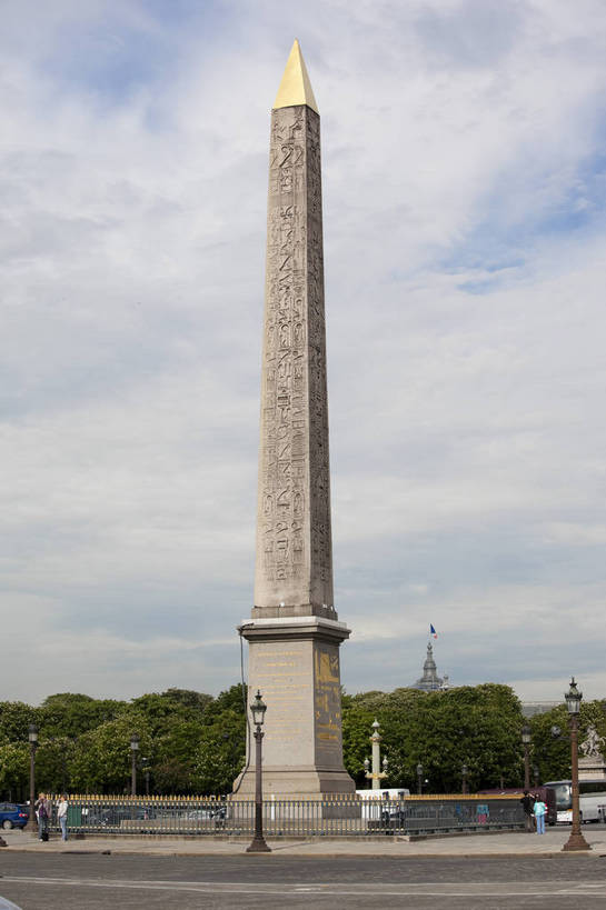 广场,竖图,彩色,室外,特写,白天,旅游,度假,美景,名胜古迹,标志建筑,城市,道路,地标,建筑,街道,路,公路,法国,巴黎,遗迹,图片,景观,建筑群,交通,古典,古迹,文物,娱乐,建设,古建筑,石碑,地标建筑,享受,休闲,旅游胜地,景色,放松,竖,摄影,方尖碑,文明,古文明,世界文化遗产,协和广场,马路,旅行,传统文化,bj174