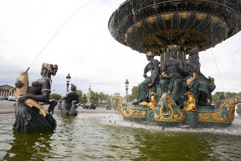 广场,横图,彩色,室外,特写,白天,旅游,度假,美景,名胜古迹,标志建筑,城市,道路,地标,建筑,街道,路,喷泉,公路,法国,巴黎,遗迹,艺术,雕像,图片,景观,水池,建筑群,交通,古典,古迹,文物,娱乐,建设,古建筑,地标建筑,享受,休闲,旅游胜地,景色,放松,摄影,文明,古文明,世界文化遗产,协和广场,马路,旅行,传统文化,bj174