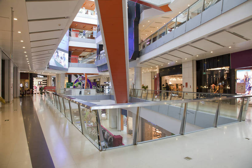 无人,商店,横图,彩色,室内,白天,旅游,时尚,橱窗,建筑,商场,北京,中国,亚洲,图片,扶梯,首都,豪华,辉煌,现代建筑,百货,摄影,经济,文明,中国文化,东亚,发展,海淀区,中关村,中华人民共和国,北京市,京,北平,华北地区,繁荣,购物中心,中关村大街,中关村广场购物中心,bj174