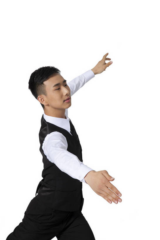 东方人,竖图,彩色,室内,白天,抠图,白色背景,侧面,时尚,跳舞,北京,中国,仅一个人,图片,健康,活力,可爱,平衡,自信,摄影,青春,优美,伸出,国标舞,弹性,乐观,技能,男人,男性,年轻男性,亚洲人,中国人,年轻人,舞蹈演员,半身,影棚拍摄,礼服,愉快,舞蹈,bj174