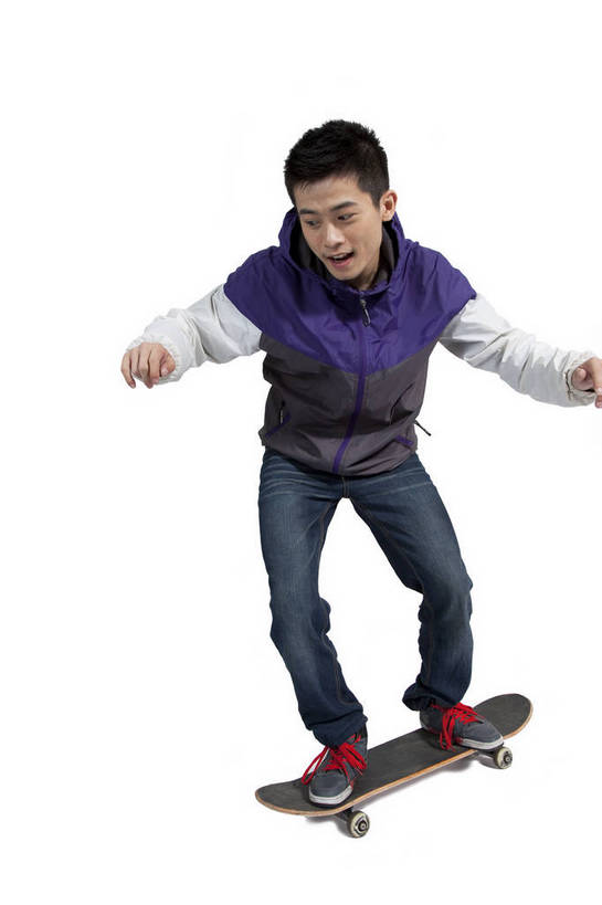 东方人,站,竖图,彩色,室内,白天,正面,时尚,跳舞,热情,运动,北京,中国,仅一个人,图片,街头,休闲装,健康,个性,活力,激情,平衡,竖,摄影,滑板,技巧,青春,街舞,酷,嘻哈,踏,弹性,动感,技能,男人,男性,年轻男性,亚洲人,中国人,年轻人,全身,影棚拍摄,愉快,舞蹈,bj174