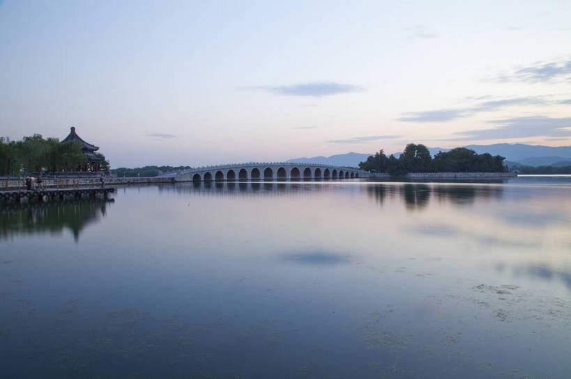 颐和园,横图,彩色,室外,白天,旅游,度假,湖,名胜古迹,北京,中国,图片,娱乐,享受,休闲,旅游胜地,放松,摄影,古代建筑,文明,昆明湖,十七孔桥,古代文明,旅行,bj174