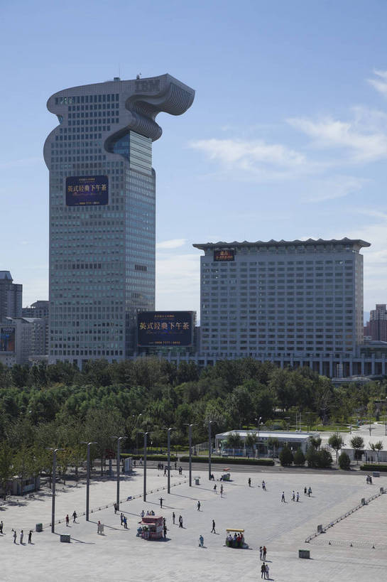 无人,公园,广场,竖图,彩色,室外,白天,旅游,办公楼,树林,城市风光,城市,大厦,建筑,北京,中国,图片,建筑群,辉煌,现代建筑,场馆,旅游胜地,摄影,文明,发展,繁荣,旅行,奥林匹克公园,bj174