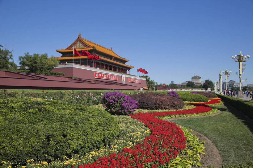 无人,故宫,天安门,广场,横图,彩色,室外,白天,旅游,度假,名胜古迹,标志建筑,地标,建筑,北京,天安门广场,中国,遗迹,花坛,图片,建筑群,古典,古迹,文物,娱乐,建设,古建筑,享受,休闲,旅游胜地,放松,摄影,城楼,文明,中国文化,气氛,长安街,古文明,国庆节,旅行,bj174