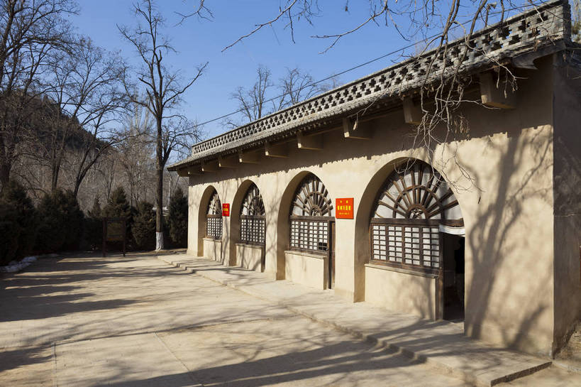 无人,横图,旅游,度假,名胜古迹,标志建筑,地标,建筑,中国,遗迹,纪念馆,古迹,历史,文物,娱乐,建设,古建筑,现代建筑,享受,休闲,旅游胜地,放松,文明,中国文化,古文明,窑洞,陕西,延安,旅行,枣园,bj174