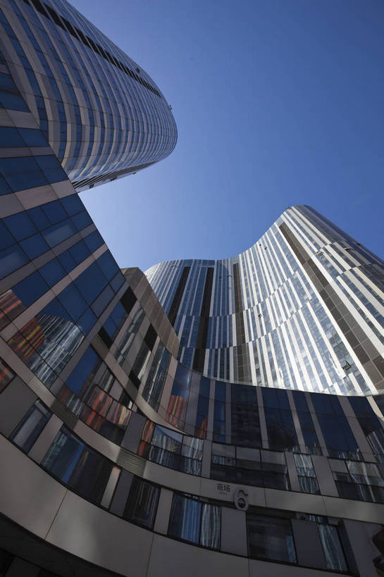 无人,家,商店,竖图,彩色,室外,特写,白天,仰视,旅游,时尚,建筑,商场,北京,中国,图片,房屋,屋子,辉煌,现代建筑,楼房,商业街,玻璃房,住宅,旅游胜地,摄影,文明,发展,阳光房,繁荣,旅行,房子,三里屯,bj174