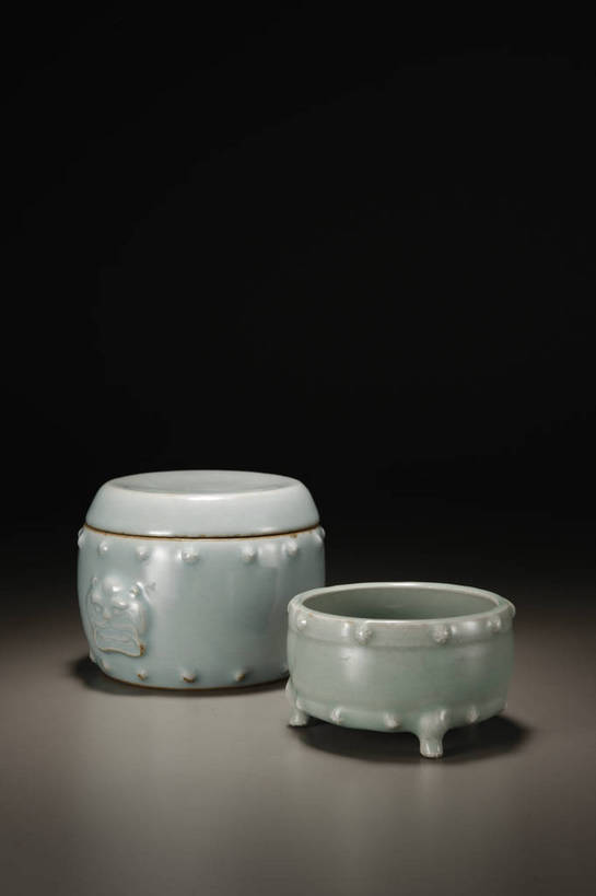 竖图,彩色,室内,白天,绘画,静物,北京,中国,风俗,彩绘,瓷器,炉子,图片,陶瓷,艺术品,古典,文化,文物,传统,工艺品,精神,摄影,炉,古董,珍贵,陶艺,黑背景,古物,文明,中国文化,珍藏,精美,古玩,彩釉,古代文明,制度,画画,影棚拍摄,保藏,收藏,传统文化,青釉,bj174