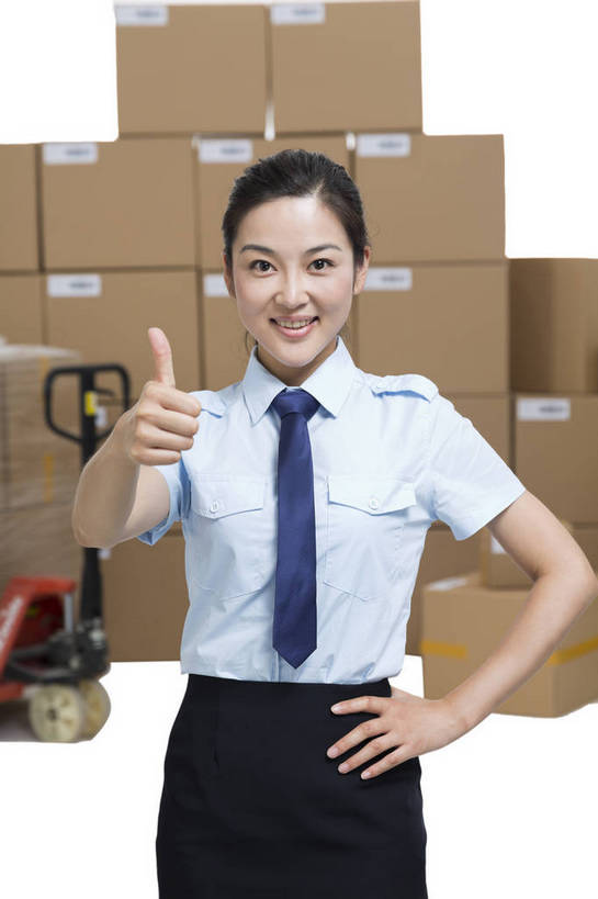 东方人,成年人,一个人,站,搬运,微笑,竖图,彩色,室内,白天,留白,抠图,白色背景,工作服,裙子,制服,满意,幸福,智慧,骄傲,安全,信心,技术,科技,北京,中国,亚洲,许多,突出,连衣裙,检查,工作,图片,推车,纸箱,防护,很多,年轻,仓库,黄种人,鼓励,称赞,表扬,现代,货物,车,交通工具,手势,行业,职业,健康,机械,工程车,活力,美女,竖,自信,工业,管理员,摄影,堆放,储藏,翘,保护,高,存储,厂房,工程,叉车,夸奖,效率,优秀,赞扬,储存,载具,保险,专业,检验,搬运车,单人,流转,管理人员,东亚,物流,好,妙,顺利,出色,超群,杰出,卓越,奇妙,保全,周全,安稳,安定,可靠,乐观,交通运输,搜检,责任,工作车,产业,单独,查察,查抄,检察,审查,管理,聪明,平安,认真,年轻女性,女人,女性,亚洲人,中国人,年轻人,大拇指,半身,影棚拍摄,商业,平板车,贮存,打手势,仓库管理员,库管,手动液压叉车,bj174