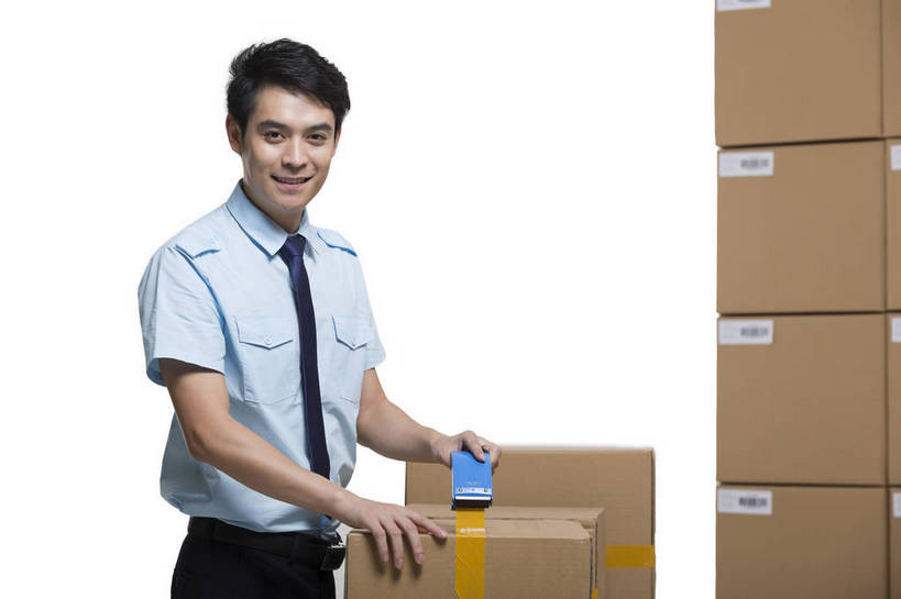 东方人,成年人,一个人,站,微笑,横图,彩色,室内,白天,留白,抠图,白色背景,工作服,裙子,制服,满意,幸福,骄傲,安全,信心,科技,北京,中国,亚洲,许多,连衣裙,检查,工作,图片,纸箱,防护,很多,年轻,仓库,黄种人,现代,货物,行业,职业,健康,活力,自信,工业,管理员,摄影,堆放,储藏,保护,打包,存储,厂房,效率,储存,密封,保险,专业,检验,单人,流转,管理人员,东亚,物流,保全,周全,安稳,安定,可靠,乐观,搜检,责任,产业,单独,查察,查抄,检察,审查,管理,平安,认真,男人,男性,年轻男性,亚洲人,中国人,年轻人,半身,影棚拍摄,商业,贮存,仓库管理员,库管,bj174