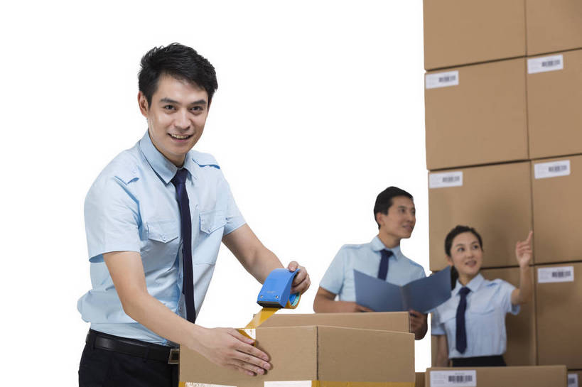 东方人,成年人,三个人,伙伴,站,微笑,横图,彩色,室内,白天,留白,抠图,白色背景,工作服,裙子,制服,满意,友谊,幸福,骄傲,安全,合作,团队,信心,科技,北京,中国,亚洲,许多,连衣裙,检查,工作,图片,纸箱,防护,很多,年轻,仓库,黄种人,现代,货物,行业,职业,健康,活力,美女,自信,工业,管理员,摄影,堆放,储藏,保护,打包,存储,厂房,效率,储存,密封,同伴,保险,专业,检验,流转,管理人员,东亚,物流,保全,周全,安稳,安定,可靠,乐观,搜检,责任,产业,查察,查抄,检察,审查,管理,平安,认真,友情,男人,男性,年轻男性,年轻女性,女人,女性,亚洲人,中国人,年轻人,半身,影棚拍摄,商业,贮存,仓库管理员,库管,bj174