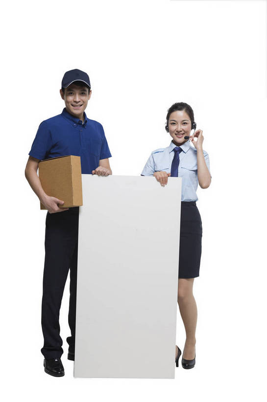 东方人,成年人,两个人,伙伴,秘书,站,微笑,竖图,彩色,室内,白天,留白,抠图,白色背景,工作服,制服,满意,友谊,幸福,骄傲,安全,合作,信心,指示牌,帽子,北京,中国,亚洲,工作,棒球帽,包裹,标志,图片,文字,邮件,纸盒,防护,年轻,速度,拿着,黄种人,标识,告示,布告栏,广告,盒子,白板,耳机,耳麦,快递员,行业,职业,健康,便捷,活力,美女,自信,服务,运输,摄影,保护,效率,货运,同伴,保险,专业,快递,送货,东亚,物流,保全,周全,安稳,安定,可靠,乐观,责任,产业,宣布,客户服务,平安,认真,友情,男人,男性,年轻男性,年轻女性,女人,女性,亚洲人,中国人,年轻人,接线员,全身,影棚拍摄,商业,招贴,服务业,递送,bj174