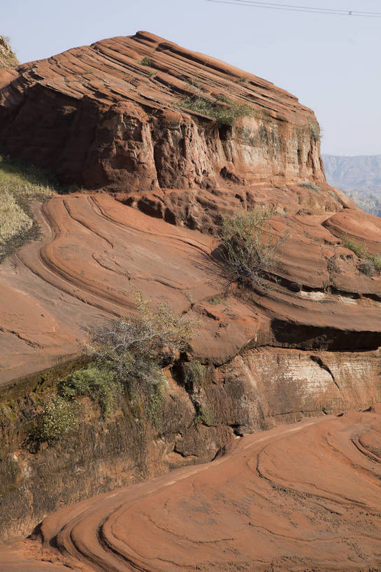 无人,竖图,全景,室外,白天,正面,旅游,度假,美景,山,山脉,峡谷,日光,中国,亚洲,壮观,地形,景点,景观,山路,娱乐,东方,红色,风景,自然,享受,休闲,景色,放松,幻想,摄影,风光,干旱,自然风光,神奇,外景,东亚,地貌,丹霞地貌,陕西,陕西省,出色,杰出,卓越,奇妙,中华人民共和国,西北地区,陕,榆林,榆林市,独特,地质学,波浪谷,彩图,旅行,红砂岩,地势,靖边,靖边县,bj174