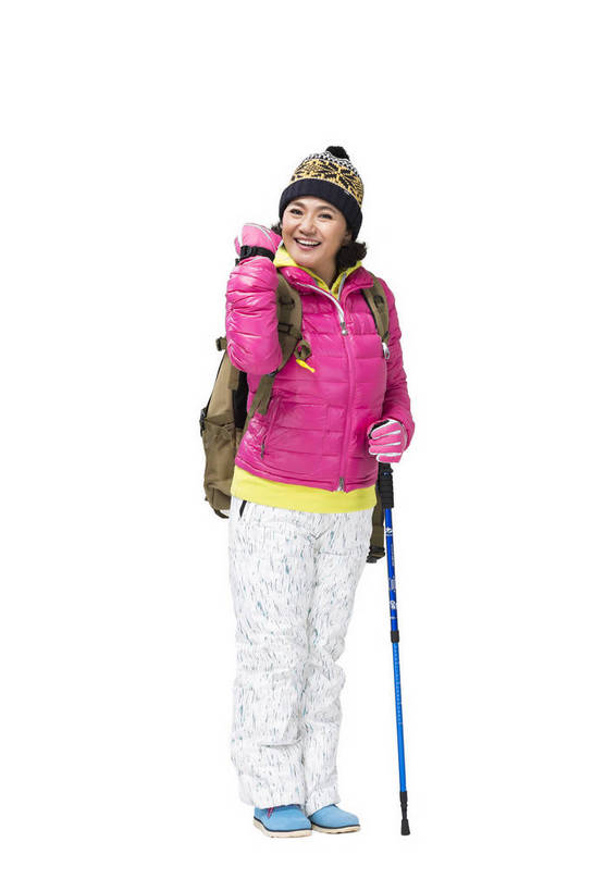 东方人,成年人,中年人,老年人,头发,一个人,站,攀登,微笑,竖图,彩色,照片,白色背景,锻炼,旅游,度假,快乐,探险,幸福,北京,中国,亚洲,服装,图片,冬季,年轻,生活,注视,休闲装,黄种人,娱乐,一个,衣服,白色,背包,观察,加油,看,握拳,郊游,休闲,游玩,健康,休闲服,放松,活力,精神,乐趣,自信,摄影,服饰,生活方式,单个,拐杖,观看,羽绒服,手杖,假期,察看,退休,享乐,愉悦,关注,娱乐活动,爱好,玩乐,户外运动,装备,单人,防寒服,滑雪服,挑战,周末,东亚,乐观,单独,无忧无虑,老年女性,女人,女性,亚洲人,中国人,登山,爬山,全身,影棚拍摄,旅行,欢乐,开心,愉快,bj174