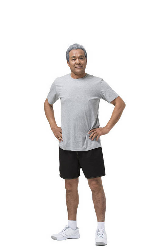 东方人,成年人,中年人,老年人,头发,一个人,站,微笑,竖图,彩色,照片,白色背景,运动服,锻炼,快乐,幸福,运动,北京,中国,亚洲,图片,年轻,生活,插腰,注视,黄种人,一个,白色,观察,看,休闲,健康,放松,活力,精神,自信,摄影,生活方式,单个,观看,张开双腿,察看,退休,精力充沛,享乐,轻松,愉悦,关注,单人,东亚,乐观,单独,展开双腿,老年男性,男人,男性,亚洲人,中国人,全身,影棚拍摄,健身,欢乐,开心,愉快,伸展双腿,运动装,bj174