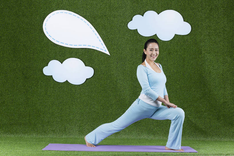 东方人,成年人,一个人,横图,彩色,运动服,瑜伽,快乐,信心,草地,草坪,美景,北京,中国,亚洲,绿色背景,图片,景观,美丽,注视,黄种人,干净,一个,绿色,自然,草皮,观察,看,休闲,健康,景色,放松,活力,美女,自信,养生,摄影,单个,观看,清爽,优雅,察看,舒适,愉悦,关注,清新,自然风光,瑜伽服,温柔,单人,东亚,单独,气息,完美,女人,女性,亚洲人,中国人,年轻人,全身,影棚拍摄,开心,愉快,魅力,运动装,bj174