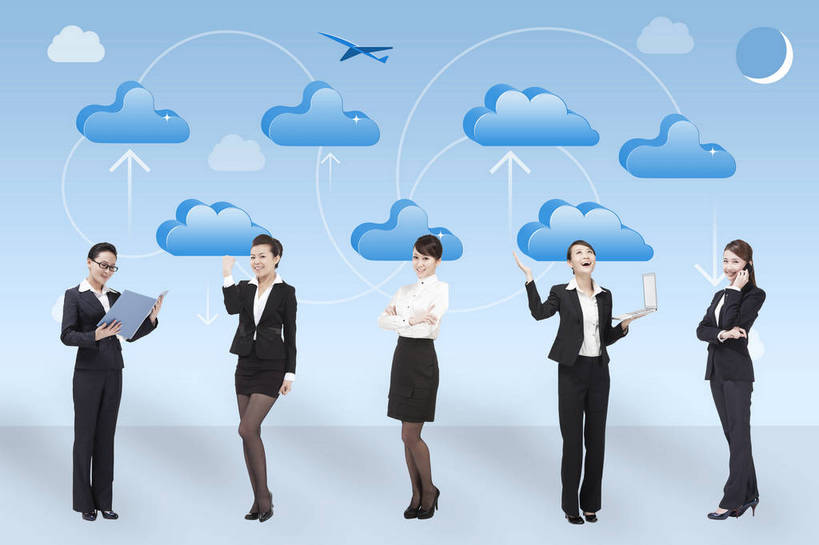 东方人,成年人,商务人士,站,打电话,微笑,横图,彩色,照片,商务,时尚,阅读,快乐,满意,通讯,幸福,信心,笔记本电脑,互联网,技术,数码,科技,城市,电话,手机,北京,中国,亚洲,仅一个女性,五个人,蓝色背景,正装,工作,科学,空间,网络,档案,符号,图片,文件,云,文件夹,年轻,黄种人,娱乐,数码合成,通讯设备,现代,资料,职业,健康,便捷,放松,活力,美女,自信,摄影,生活方式,青春,科学技术,轻松,愉悦,虚拟,智能手机,东亚,乐观,交流,年轻女性,女人,女性,亚洲人,中国人,年轻人,白领,沟通,交谈,通话,半身,欢乐,开心,愉快,办公室职员,苹果手机,bj174