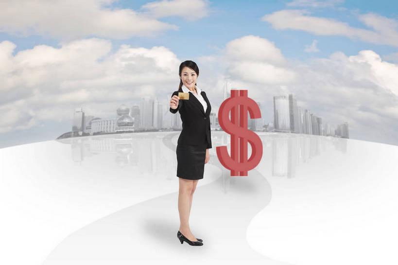 东方人,成年人,一个人,商务人士,站,微笑,横图,彩色,照片,衬衫,西装,购物,商务,快乐,满意,幸福,信心,信用卡,消费,城市,道路,建筑,北京,日光,中国,亚洲,仅一个女性,仅一个人,正装,工作,光线,公文包,图片,云,领带,美丽,年轻,职业装,黄种人,数码合成,现代,天空,卡片,支付,职业,广阔,健康,宽广,展示,卡,放松,活力,零售,美女,自信,储蓄,金融,理财,摄影,生活方式,经济,青春,轻松,付款,未来,象征,愉悦,庄重,出示,身份,单人,流通,贸易,东亚,正式,地位,乐观,单独,银行卡,年轻女性,女人,女性,亚洲人,中国人,年轻人,白领,半身,衬衣,欢乐,开心,愉快,魅力,bj174