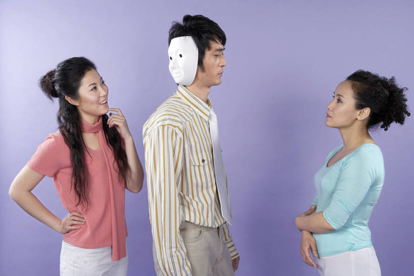 东方人,三个人,办公室,微笑,横图,竖图,白天,侧面,爱情,商务,北京,中国,亚洲,对抗,黄色背景,面具,领带,浪漫,现代,紫色,站着,温暖,温馨,面对面,比较,恩爱,个性,淘气,金融,恋人,摄影,经济,失望,悲伤,和睦,创造力,享乐,伤心,风格,解释,难过,愉悦,工作室,改变,问题,贸易,东亚,悲哀,羡慕,哀痛,悲戚,悲痛,想法,男人,男性,年轻男性,年轻女性,女人,女性,亚洲人,中国人,年轻人,情侣,白领,半身,彩图,影棚拍摄,商业,伴侣,融洽,办公室职员,两面派,bj175