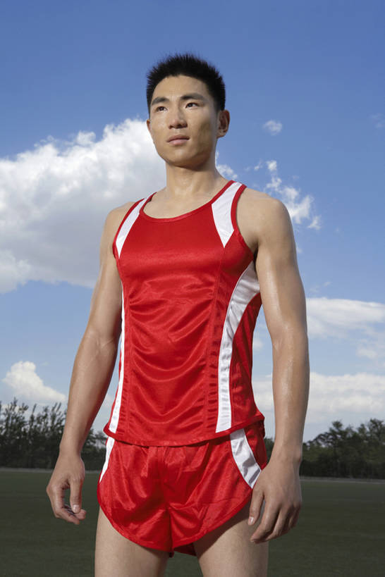 东方人,成年人,肌肉,健壮,一个人,运动员,运动场,跑,竖图,室外,白天,正面,运动服,锻炼,快乐,满意,比赛,运动,信心,竞争,技术,赛跑,北京,中国,亚洲,仅一个男性,仅一个人,短裤,服装,跑道,球场,竞技运动,训练,注视,娱乐,体育场,草,树,仅一个年轻男性,衣服,蓝天,观察,看,站着,教练,职业,休息,休闲,健康,疲倦,放松,活力,力量,摄影,服饰,汗水,观看,技巧,希望,迅速,察看,疲劳,酷,敏捷,疲惫,体育运动,衣着,穿着,关注,决心,手艺,困乏,田径运动,挑战,东亚,坚持,疲乏,委顿,疲困,疲顿,疲钝,倦怠,怠倦,衣饰,技能,技艺,能力,体育,男人,男性,年轻男性,亚洲人,中国人,年轻人,上装,休闲活动,体育运动员,运动选手,彩图,健身,妙技,运动装,本领,韧性,bj175