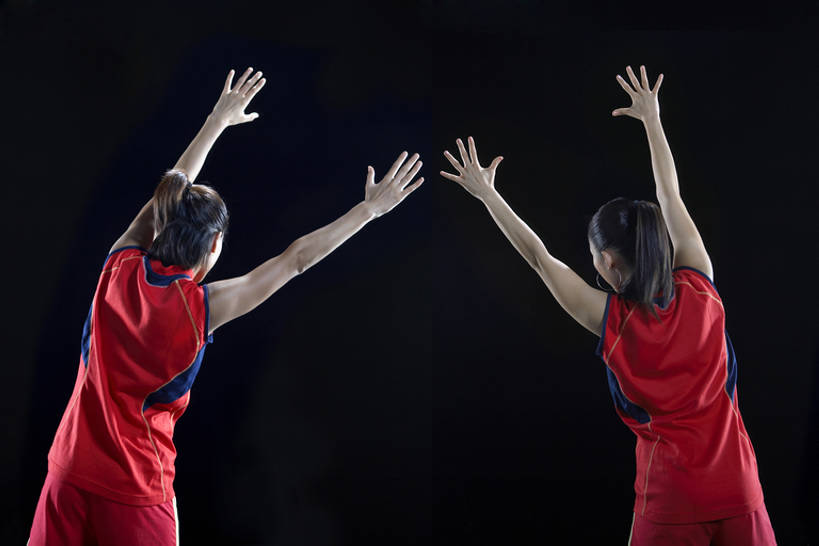 东方人,成年人,健壮,两个人,运动员,跳,举,横图,运动服,制服,锻炼,游戏,快乐,友谊,比赛,运动,合作,团队,信心,竞争,壁纸,北京,中国,亚洲,伸展,握,准备,黑色背景,服装,并排,训练,T恤,娱乐,刺激,球,背面,衣服,红色,黑色,试穿,托,站着,休闲,健康,活力,力量,平衡,伸手,舒展,握着,摄影,服饰,希望,马尾辫,酷,练习,体育运动,衣着,工作室,穿着,体育器械,努力,田径运动,扣球,挑战,东亚,队员,陪同,爱国主义,斗争,衣饰,技能,陪伴,能力,体育,排球运动,年轻女性,女人,女性,亚洲人,中国人,年轻人,休闲活动,体育运动员,运动选手,举起,举手,举着,向上举,向上伸,向上托,半身,彩图,影棚拍摄,健身,运动装,公平,伴随,bj175