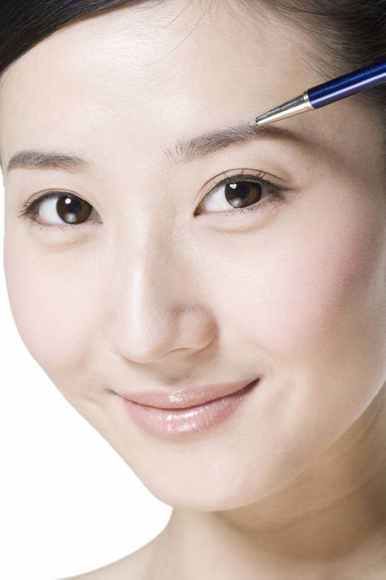 东方人,成年人,脸,头,脸颊,眉毛,裸体,一个人,微笑,竖图,特写,抠图,白色背景,正面,化妆,美容,快乐,幸福,北京,中国,亚洲,仅一个年轻女性,仅一个女性,仅一个人,护肤,握,服装,美白,美丽,注视,休闲装,干净,裸露,肩膀,衣服,白色,化妆品,观察,看,清洁,保养,享受,休闲,健康,休闲服,眉笔,眼线笔,放松,乐趣,去角质,握着,保健,摄影,服饰,观看,保湿,皮肤,光滑,察看,滋润,享乐,护肤品,化妆用品,关爱,关注,清新,去死皮,肖像,裸,舒缓,东亚,纯净,养颜,去污,控油,紧肤,嫩肤,祛痘,去痘,祛角质,抗衰,再生,增白,补水,祛斑,抗皱,防皱,除皱,去皱,柔和,细腻,平滑,年轻女性,女人,女性,亚洲人,中国人,年轻人,头部,脸部,脸蛋,面部,彩图,影棚拍摄,欢乐,魅力,bj175