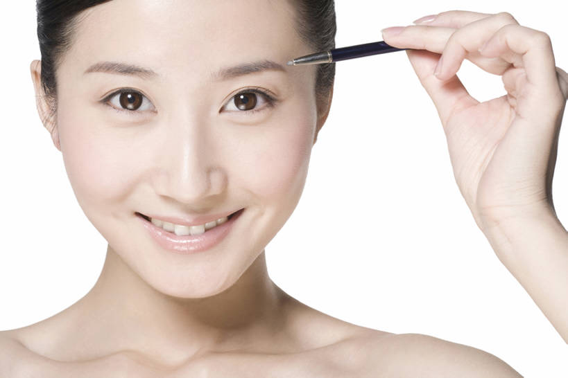 东方人,成年人,脸,头,脸颊,眉毛,裸体,一个人,笑,微笑,露齿笑,横图,特写,抠图,白色背景,正面,化妆,美容,快乐,幸福,北京,中国,亚洲,仅一个年轻女性,仅一个女性,仅一个人,护肤,握,服装,美白,美丽,注视,休闲装,干净,裸露,肩膀,衣服,白色,化妆品,观察,看,清洁,保养,享受,休闲,健康,休闲服,眉笔,眼线笔,放松,乐趣,去角质,握着,保健,摄影,服饰,观看,保湿,皮肤,光滑,察看,滋润,享乐,护肤品,化妆用品,关爱,关注,清新,去死皮,肖像,裸,舒缓,东亚,纯净,养颜,去污,控油,紧肤,嫩肤,祛痘,去痘,祛角质,抗衰,再生,增白,补水,祛斑,抗皱,防皱,除皱,去皱,柔和,细腻,平滑,年轻女性,女人,女性,亚洲人,中国人,年轻人,头部,脸部,脸蛋,面部,彩图,影棚拍摄,欢乐,魅力,bj175