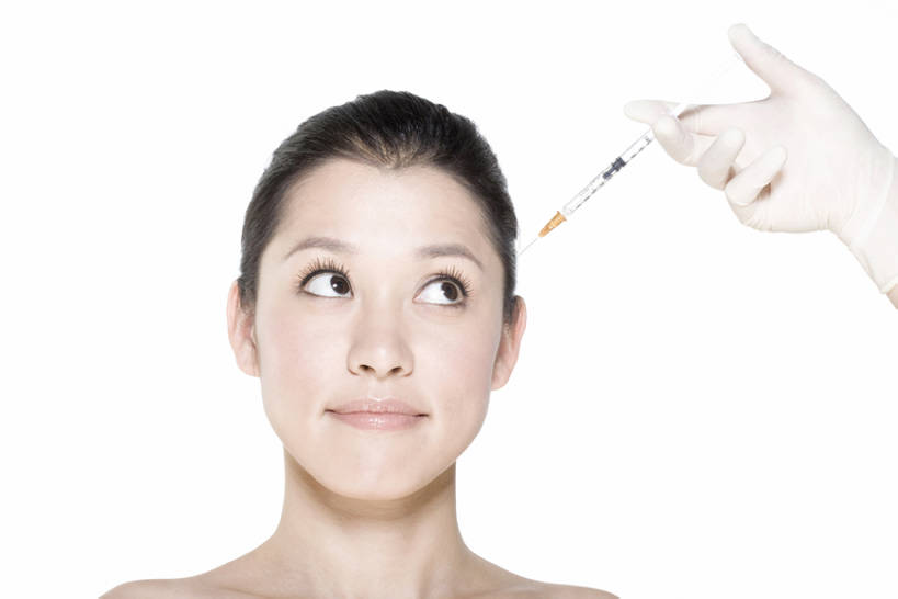 东方人,成年人,脸,头,脸颊,手,裸体,两个人,横图,留白,抠图,白色背景,美容,风险,安全,北京,中国,亚洲,仅一个年轻女性,仅一个女性,仅一个人,准备,药剂,防护,美丽,干净,肩膀,白色,手套,药品,保养,健康,想,治疗,斜视,注射,保健,摄影,皮肤,保护,光滑,药物,医疗,注射器,恐怖,忧虑,肖像,保险,改变,预防,东亚,纯净,注射剂,保全,周全,安稳,安定,防护手套,细腻,肉毒杆菌,麻醉剂,平滑,肉毒杆菌毒素,美化,平安,注射液,年轻女性,女人,女性,亚洲人,中国人,年轻人,头部,脸部,脸蛋,面部,彩图,影棚拍摄,肉毒毒素,神经毒素,生物毒素,整形手术,抗衰老,bj175