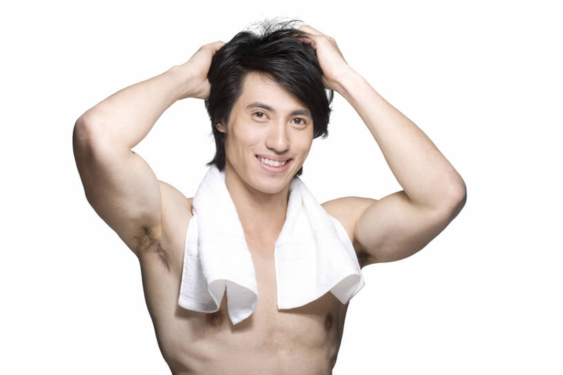 东方人,成年人,头发,健壮,裸体,一个人,举,笑,摸,微笑,露齿笑,横图,白色背景,正面,化妆,美容,性感,幸福,北京,中国,亚洲,仅一个男性,仅一个人,抚摸,护肤,准备,注视,干净,裸露,仅一个年轻男性,黑色,毛巾,观察,看,托,保养,享受,休闲,健康,放松,活力,保健,摄影,护发素,观看,皮肤,察看,卫生,关注,清新,肖像,裸,东亚,养颜,美发用品,柔和,男人,男性,年轻男性,亚洲人,年轻人,触摸,接触,举起,举手,举着,向上举,向上伸,向上托,半身,彩图,影棚拍摄,SPA美容,英俊,白色人种,朝鲜族,bj175