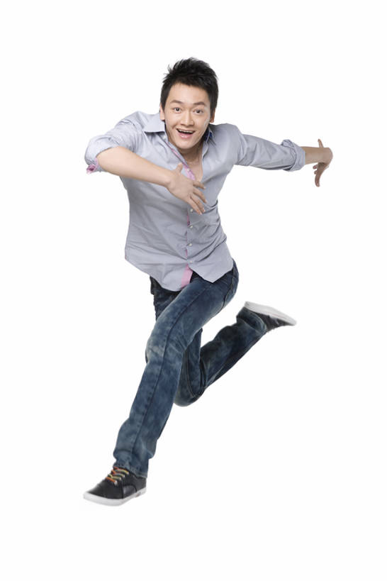 东方人,一个人,跳,笑,微笑,露齿笑,竖图,白色背景,正面,衬衫,快乐,兴奋,自由,幸福,信心,北京,中国,亚洲,仅一个男性,仅一个人,欢呼,半空,注视,牛仔裤,刺激,仅一个年轻男性,观察,看,张嘴,活力,乐趣,摄影,影棚,观看,动作,察看,酷,现代舞,享乐,关注,摄影棚,肖像,张大嘴巴,东亚,无忧无虑,男人,男性,年轻男性,亚洲人,中国人,年轻人,张开嘴,舞者,盘着腿坐,彩图,全身,影棚拍摄,欢乐,拍摄,舞蹈,bj175