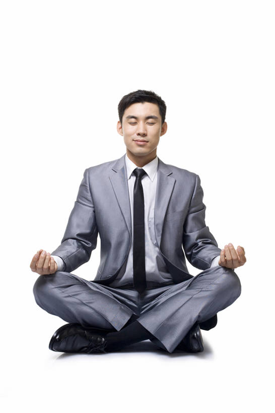 东方人,成年人,一个人,商务人士,商务男性,坐,微笑,竖图,留白,白色背景,正面,衬衫,商务,成功,信心,中国,亚洲,仅一个男性,仅一个人,捆扎,套装,正装,领带,二郎腿,仅一个年轻男性,思考,禅,放松,冥想,象征,庄重,决心,商务装,身份,工薪阶层,东亚,北京市,莲花坐式,正式,地位,男人,男性,年轻男性,亚洲人,中国人,年轻人,白领,上班族,闭着眼睛,彩图,全身,影棚拍摄,衬衣,假笑,禅宗,bj175