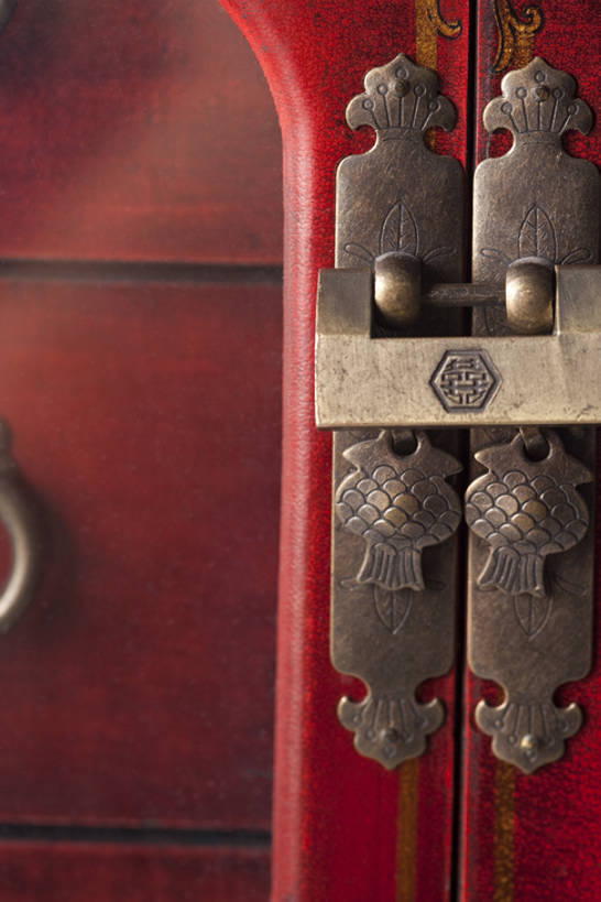 无人,竖图,特写,奢侈,静物,金属制品,北京,中国,亚洲,金属,艺术品,古典,豪华,首饰盒,传统,锁,古代,一个,橱柜,摄影,单个,古董,华丽,中国文化,古典风格,东亚,远古,富丽,华美,古代文明,彩图,影棚拍摄,全画幅,传统文化,华侈,奢华,过去,bj175