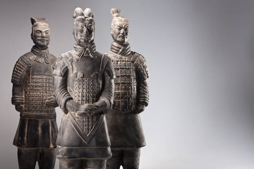 无人,横图,特写,奢侈,静物,北京,兵马俑,中国,亚洲,灰色背景,艺术,雕像,艺术品,古典,豪华,历史,传统,古代,三个,摄影,古董,华丽,中国文化,古典风格,东亚,富丽,华美,古代文明,彩图,影棚拍摄,传统文化,华侈,奢华,过去,bj175