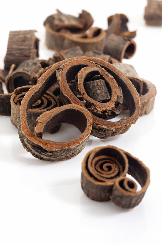 无人,竖图,特写,静物,北京,中国,亚洲,药,干燥,食品,草药,饮食,饮料,干花,摄影,有机食品,影棚,多样,医疗,中国文化,摄影棚,营养品,中医,东亚,健康食物,彩图,影棚拍摄,拍摄,传统文化,厚朴,bj175