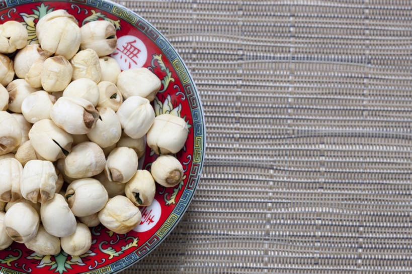 无人,横图,俯视,特写,静物,北京,中国,亚洲,药,干燥,莲子,食品,草药,饮食,饮料,碗,干花,摄影,有机食品,影棚,多样,医疗,草本,中国文化,摄影棚,营养品,中医,东亚,健康食物,彩图,高角度拍摄,影棚拍摄,拍摄,传统文化,bj175