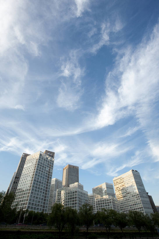 无人,竖图,室外,白天,留白,正面,天际线,城市,建筑,摩天大楼,北京,中国,亚洲,云,首都,现代,树,蓝色,天空,摄影,市区,东亚,彩图,全身,北京CBD,bj175