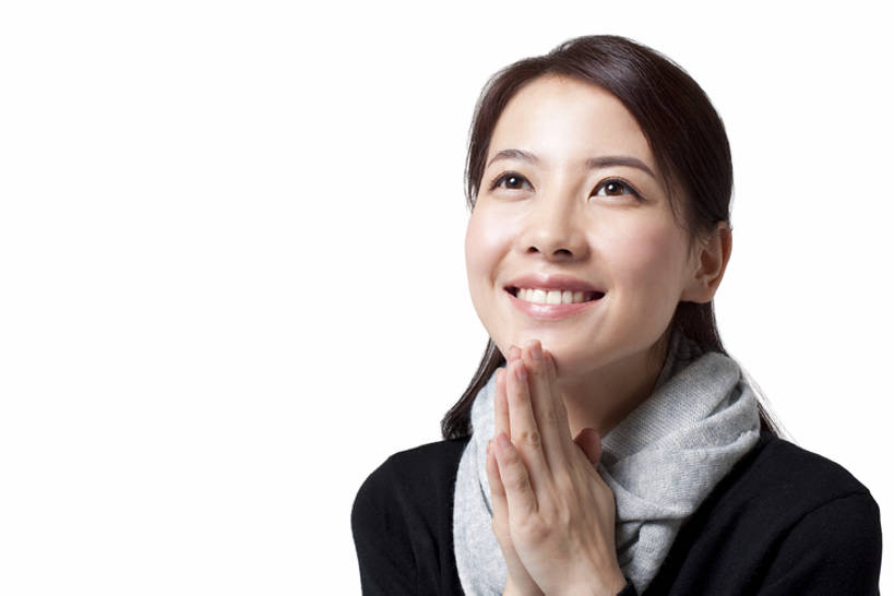 东方人,成年人,一个人,笑,摸,微笑,露齿笑,横图,留白,白色背景,正面,时尚,快乐,兴奋,纯洁,美景,中国,亚洲,仅一个年轻女性,仅一个女性,仅一个人,抚摸,景观,休闲装,刺激,自然,围巾,休闲,景色,可爱,童年,童趣,生活方式,享乐,自然风光,童真,东亚,烂漫,无邪,摩擦,天真,年轻女性,女人,女性,亚洲人,中国人,年轻人,秋天,触摸,接触,彩图,全身,影棚拍摄,美人,苦尽甘来,bj175