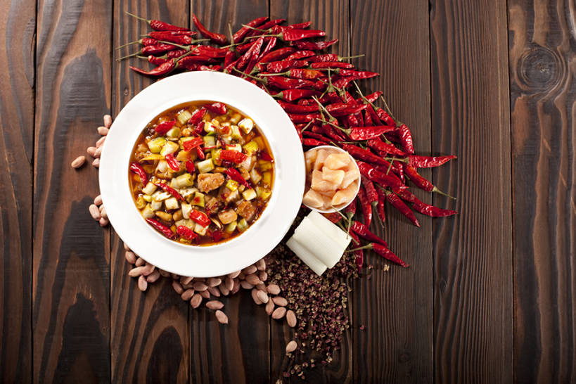 无人,横图,俯视,桌子,花生,辣椒,静物,中国,亚洲,葱,鸡肉,美味,食品,传统,饮食,摄影,膳食,中国文化,东亚,白肉,主菜,四川菜,彩图,高角度拍摄,传统文化,麻椒,成分,宫爆鸡丁,bj175