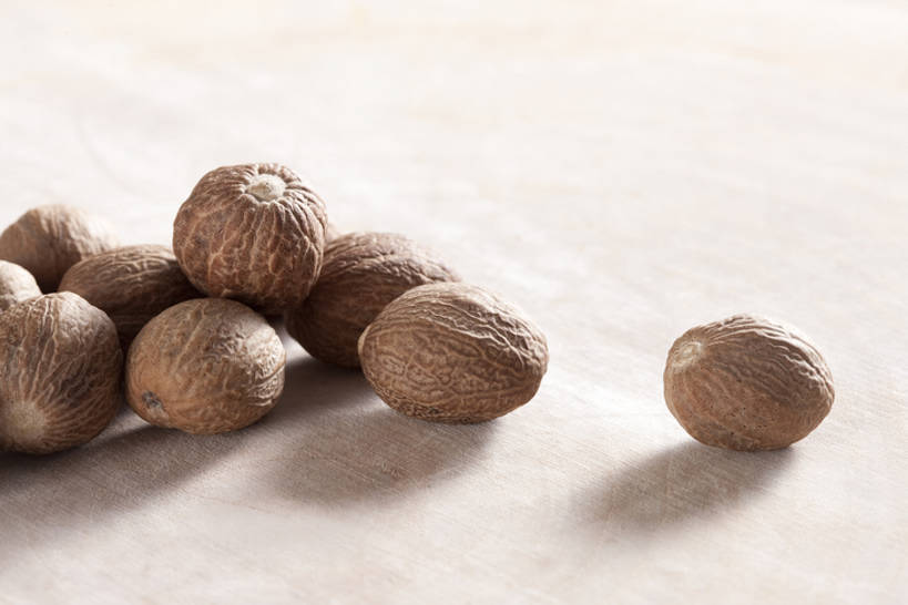 无人,横图,留白,静物,中国,亚洲,准备,堆叠,干燥,材料,调料,香料,食品,草药,药草,调味品,饮食,健康,摄影,肉豆蔻,中医,东亚,彩图,影棚拍摄,成分,bj175