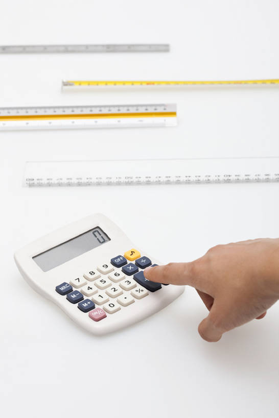 手,一个人,无人,设计师,办公室,竖图,室内,特写,商务,集体,计算器,静物,金属制品,北京,中国,亚洲,指,准备,工作,计算,测量,金属,电器,刻度,办公用品,利益,指点,设备,书桌,物品,尺,卷尺,团体,比较,创意,摄影,奋斗,生活方式,测量工具,部分,尺子,愿望,组织,衡量,准确,绘图,比例尺,指向,工作室,努力,比例,创新,东亚,测绘,计划书,量具,量仪,标度,新意,扩大,缩小,缩尺,理想,技能,设计,彩图,三棱尺,bj175