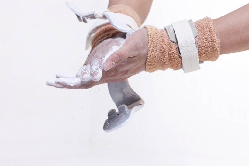 东方人,成年人,手,一个人,运动员,鼓掌,横图,特写,留白,白色背景,锻炼,快乐,比赛,运动,竞争,北京,中国,亚洲,仅一个男性,仅一个人,擦,准备,体操,竞技运动,娱乐,仅一个年轻男性,职业,休闲,奥运,摄影,影棚,部分,光滑,体育运动,摄影棚,爽身粉,东亚,细腻,平滑,技能,体育活动,体育,男人,男性,年轻男性,亚洲人,中国人,年轻人,手臂,体育运动员,运动选手,彩图,影棚拍摄,健身,拍摄,bj175