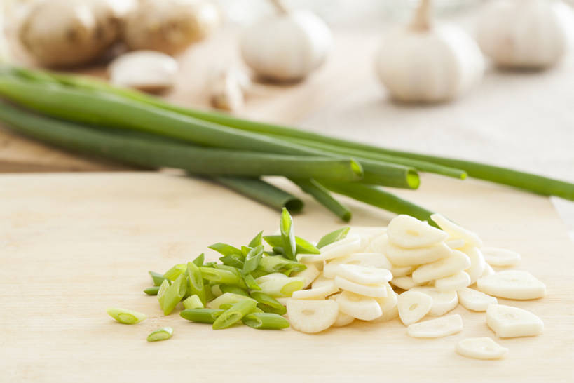 点心,面包,无人,横图,特写,蔬菜,静物,中国,亚洲,切开,准备,堆叠,丰富,材料,葱,调料,生食,食品,面点,案板,饮品,调味品,切块,吐司,饮食,食物,糕点,饮料,自然,切,健康,摄影,有机食品,多样,法式面包,堆,膳食,可口,清新,剖面,吐司面包,东亚,切面,健康食物,适口,大蒜,烹调,彩图,影棚拍摄,多士,听型面包,成分,bj175