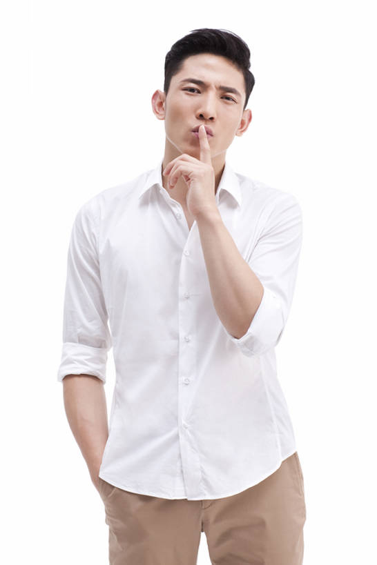 东方人,成年人,一个人,站,摸,竖图,留白,白色背景,正面,时尚,信心,北京,中国,亚洲,仅一个男性,仅一个人,抚摸,注视,休闲装,现代,仅一个年轻男性,观察,看,手势,休闲,活力,摄影,影棚,生活方式,观看,察看,酷,关注,摄影棚,肖像,手插袋,东亚,闭嘴,认真,男人,男性,年轻男性,亚洲人,中国人,年轻人,插兜,触摸,接触,手插兜,彩图,影棚拍摄,拍摄,英俊,打手势,手抄兜,bj175