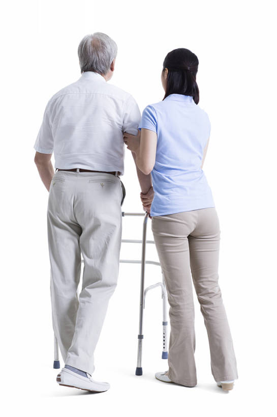 东方人,成年人,老年人,头发,两个人,医生,病人,护士,竖图,留白,抠图,白色背景,安全,技术,北京,中国,亚洲,握,并排,工具,防护,休闲装,背面,白色,站着,医护人员,医疗人员,职业,保养,器械,平衡,亲密,服务,护理,握着,保健,摄影,生活方式,技巧,保护,看护,协助,支撑,医疗,疾病,白衣天使,脆弱,关爱,手艺,医疗器械,保险,残疾,东亚,恢复,陪同,助行器,保全,周全,安稳,安定,辅助设备,疗养院,责任,技能,技艺,陪伴,平安,信任,老年男性,男人,男性,年轻女性,女人,女性,亚洲人,中国人,年轻人,大夫,步行,彩图,全身,影棚拍摄,妙技,收容所,本领,家庭护理,伴随,bj175