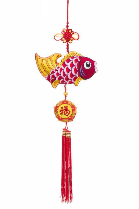 无人,竖图,特写,留白,抠图,白色背景,运气,鲤鱼,静物,纺织品,北京,中国,春节,新年,亚洲,吊挂,悬挂,风俗,节日,庆祝,装饰,鱼,古典,挂,传统,福字,精神,摄影,仪式,中国文化,典礼,古典风格,东亚,穗,年年有余,制度,设计,彩图,影棚拍摄,传统文化,传统节日,象征主义,bj175